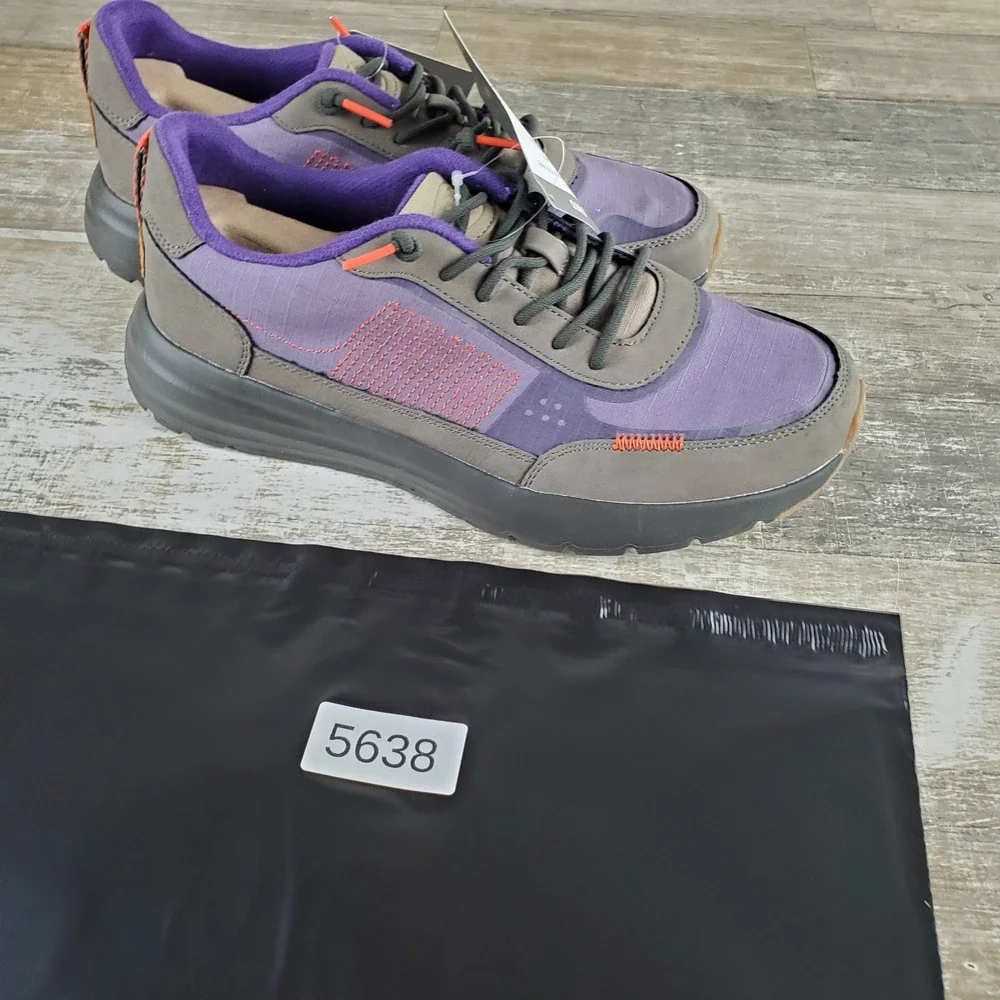 Hey Dude Sirocco Alta Hype Trail Mens Loafer Shoes Sz 9 Gray Purple Round Toe